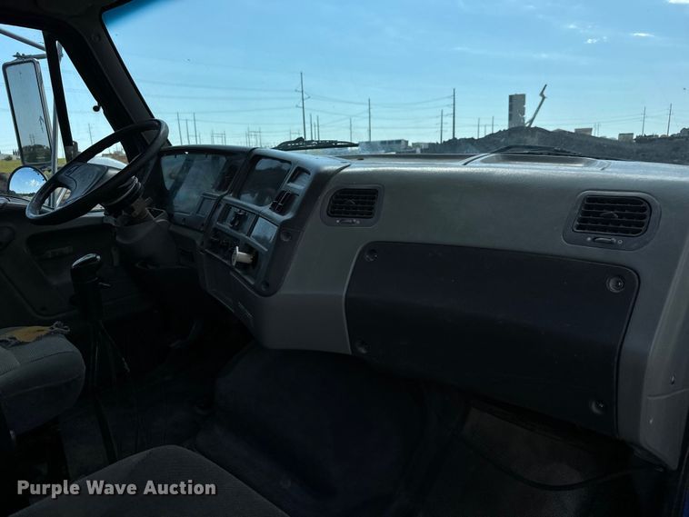 image for item LF9999 1999 Sterling L-Line ready mix truck