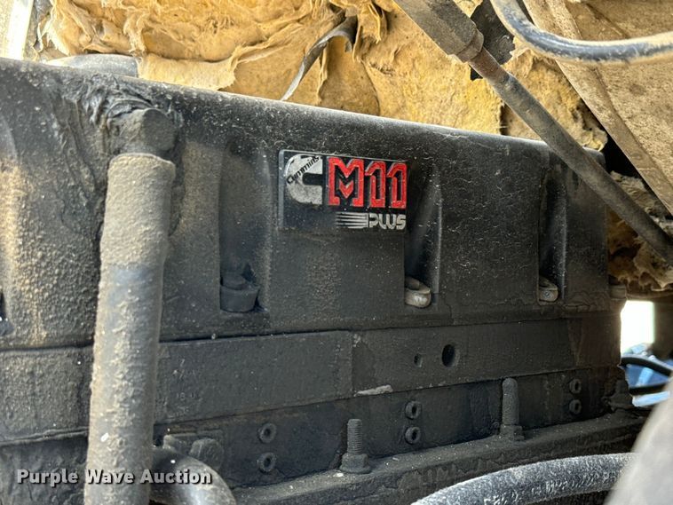 image for item LF9999 1999 Sterling L-Line ready mix truck