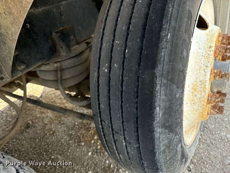 image for item LF9999 1999 Sterling L-Line ready mix truck