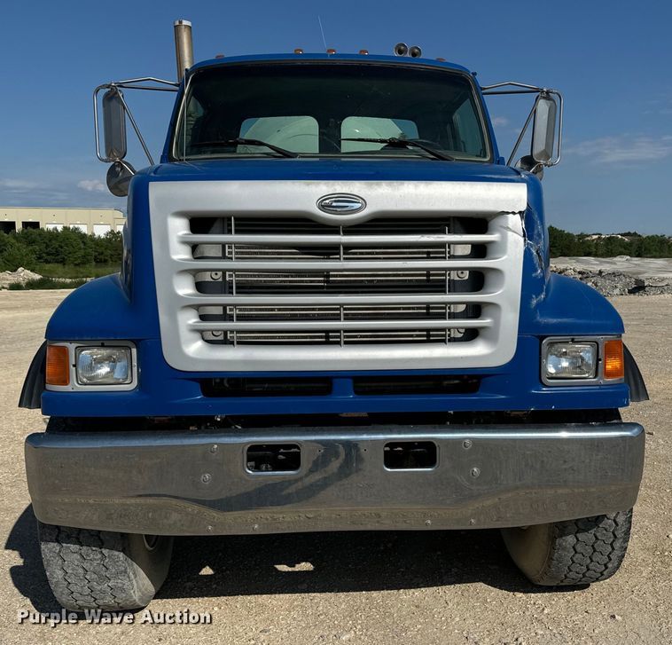 image for item LG9000 2000 Sterling L-Line ready mix truck