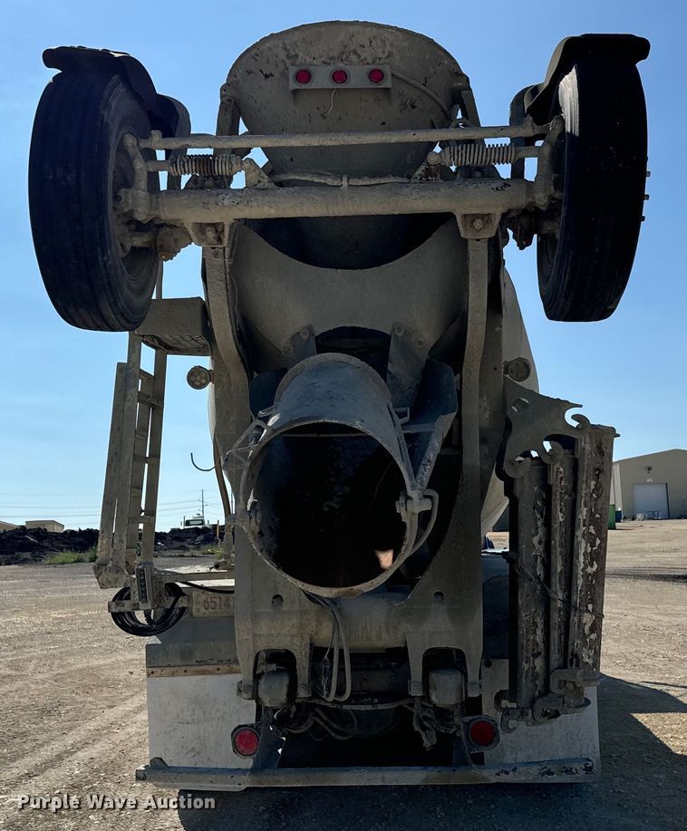 image for item LG9000 2000 Sterling L-Line ready mix truck