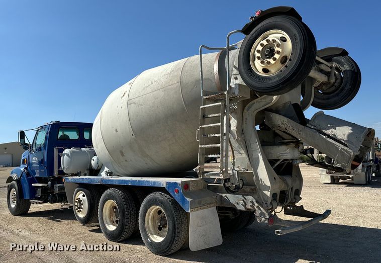 image for item LG9000 2000 Sterling L-Line ready mix truck