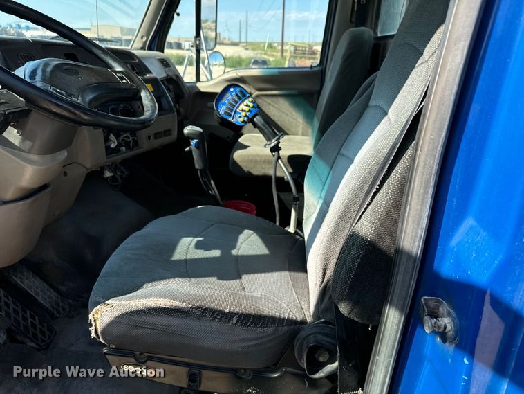 image for item LG9000 2000 Sterling L-Line ready mix truck