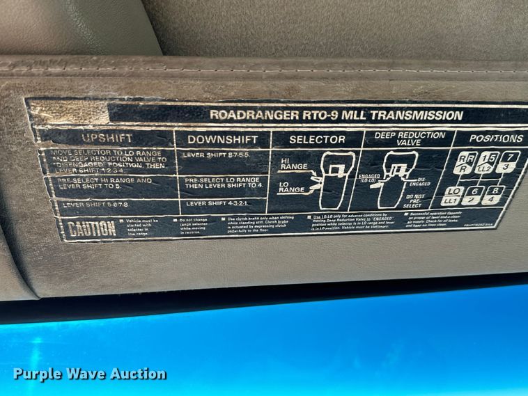 image for item LG9000 2000 Sterling L-Line ready mix truck