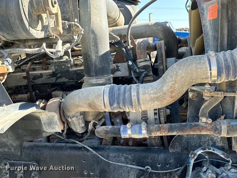 image for item LG9000 2000 Sterling L-Line ready mix truck