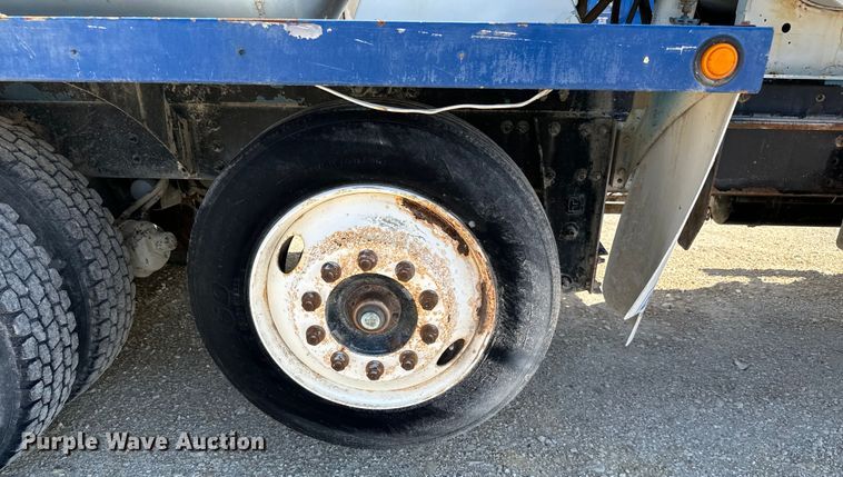 image for item LG9000 2000 Sterling L-Line ready mix truck