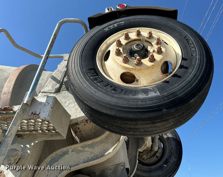 image for item LG9000 2000 Sterling L-Line ready mix truck