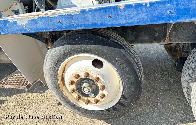 image for item LG9000 2000 Sterling L-Line ready mix truck