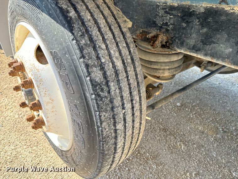 image for item LG9000 2000 Sterling L-Line ready mix truck