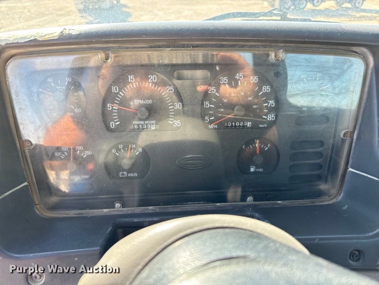 image for item LG9001 2000 Sterling  L-Line ready mix truck