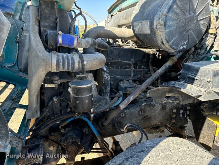 image for item LG9001 2000 Sterling  L-Line ready mix truck