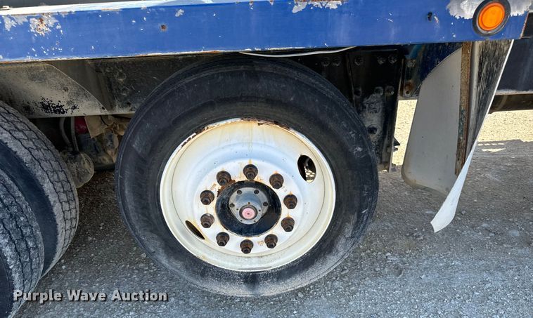 image for item LG9001 2000 Sterling  L-Line ready mix truck