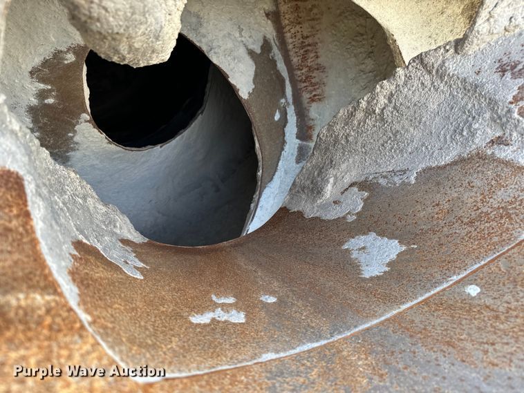 image for item LG9002 1998 Ford LTA9000 ready mix truck