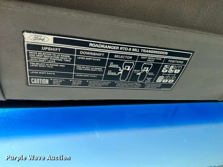 image for item LG9002 1998 Ford LTA9000 ready mix truck