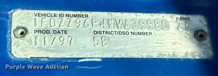 image for item LG9002 1998 Ford LTA9000 ready mix truck