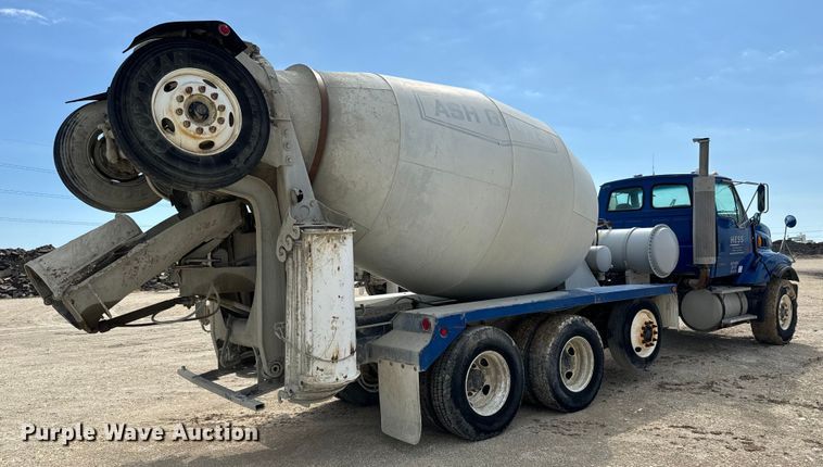 image for item LG9003 1999 Sterling L-Line ready mix truck