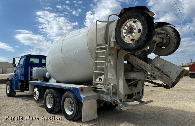 image for item LG9003 1999 Sterling L-Line ready mix truck