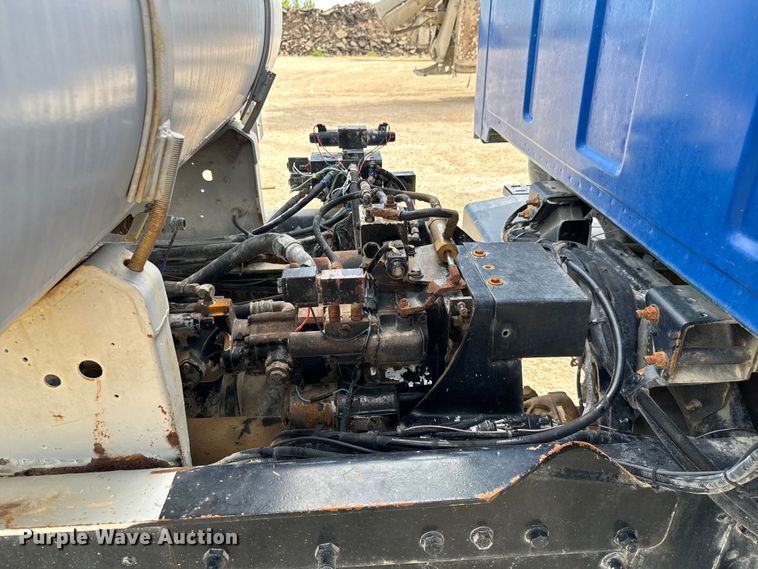 image for item LG9003 1999 Sterling L-Line ready mix truck