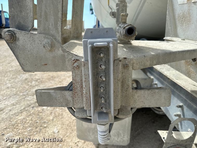 image for item LG9003 1999 Sterling L-Line ready mix truck