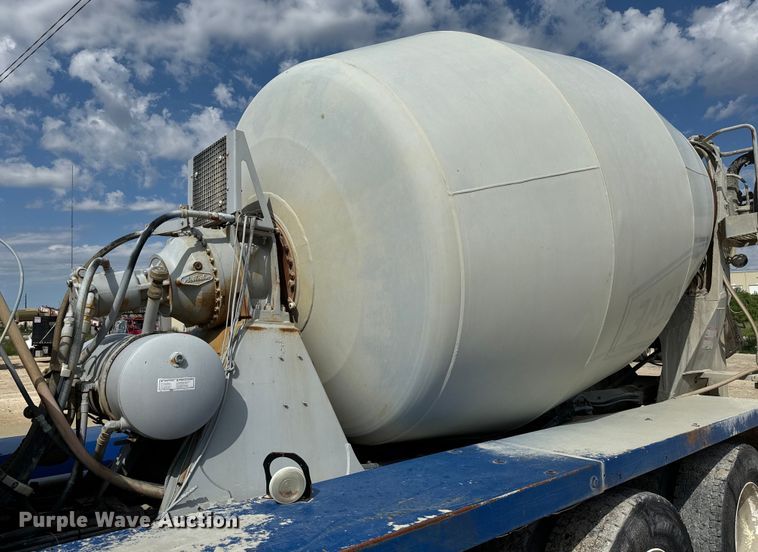 image for item LG9003 1999 Sterling L-Line ready mix truck