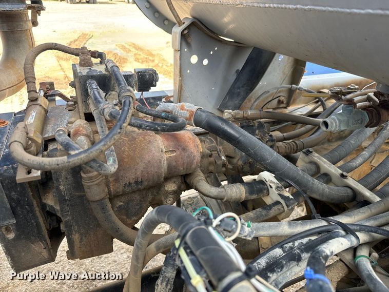 image for item LG9003 1999 Sterling L-Line ready mix truck