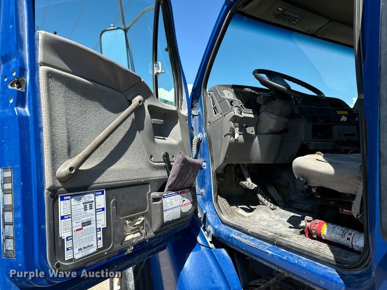 image for item LG9003 1999 Sterling L-Line ready mix truck