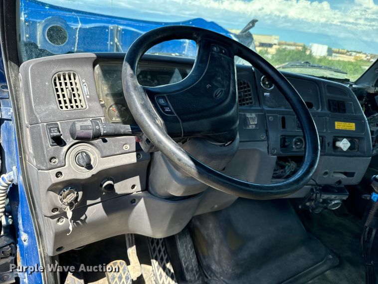 image for item LG9003 1999 Sterling L-Line ready mix truck