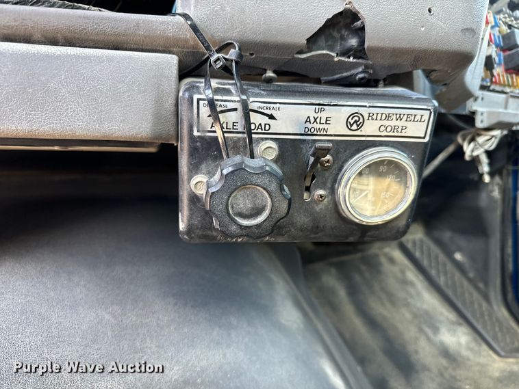 image for item LG9003 1999 Sterling L-Line ready mix truck