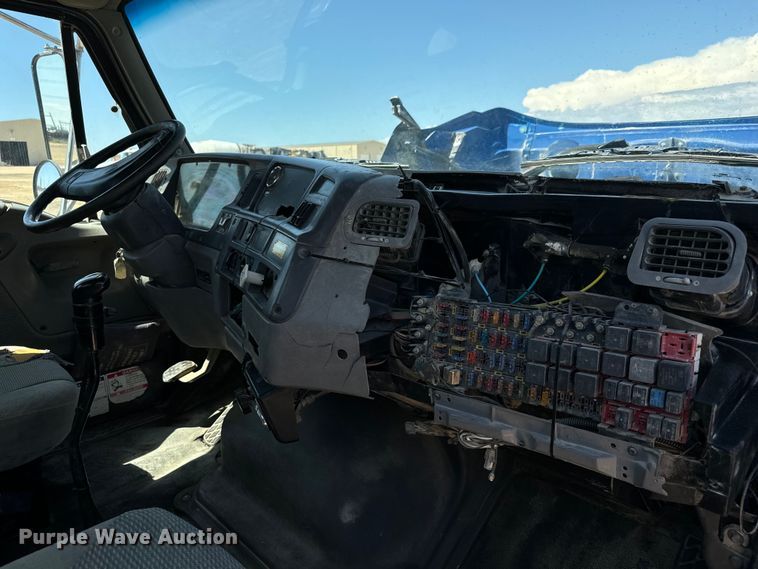 image for item LG9003 1999 Sterling L-Line ready mix truck