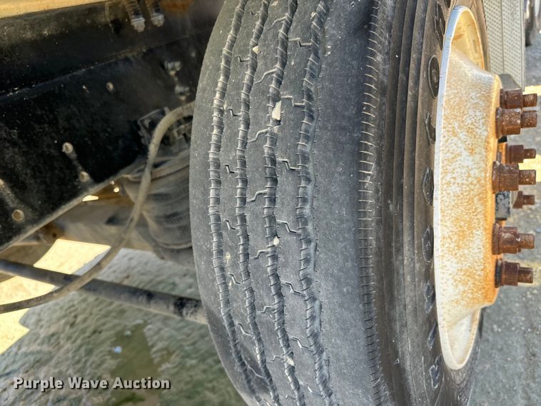 image for item LG9003 1999 Sterling L-Line ready mix truck