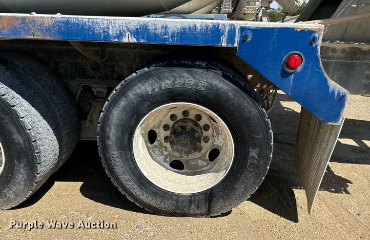 image for item LG9003 1999 Sterling L-Line ready mix truck