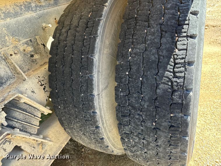 image for item LG9003 1999 Sterling L-Line ready mix truck