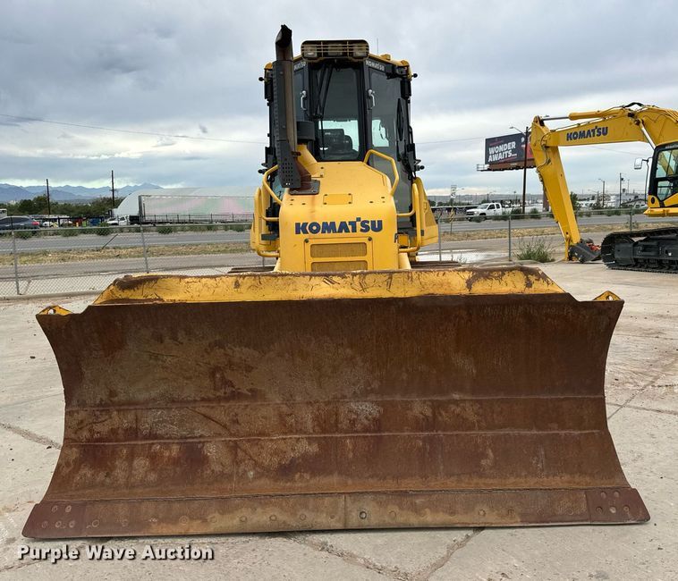 image for item LG9004 2015 Komatsu D61EXI-23 dozer