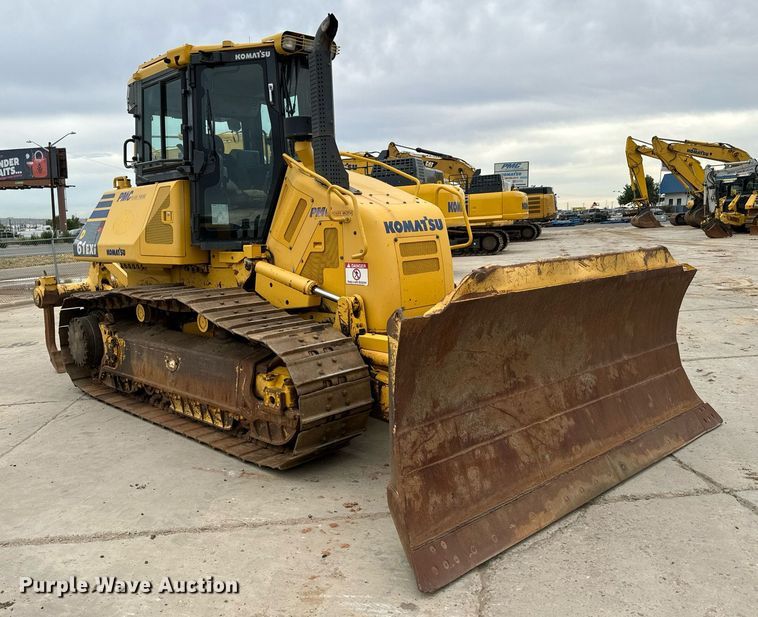 image for item LG9004 2015 Komatsu D61EXI-23 dozer