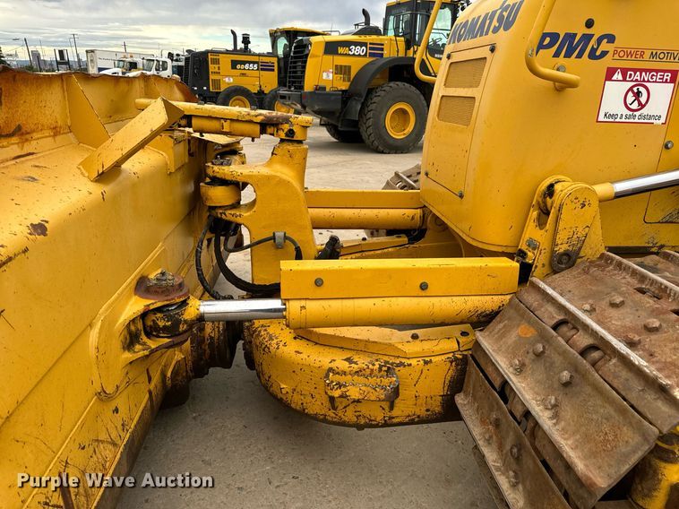 image for item LG9004 2015 Komatsu D61EXI-23 dozer