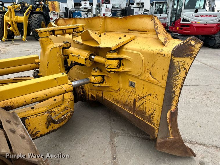 image for item LG9004 2015 Komatsu D61EXI-23 dozer