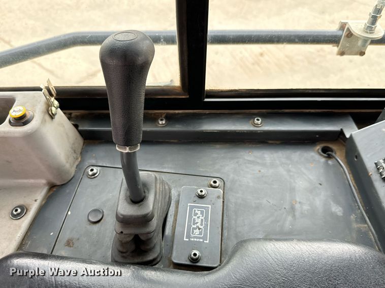 image for item LG9004 2015 Komatsu D61EXI-23 dozer