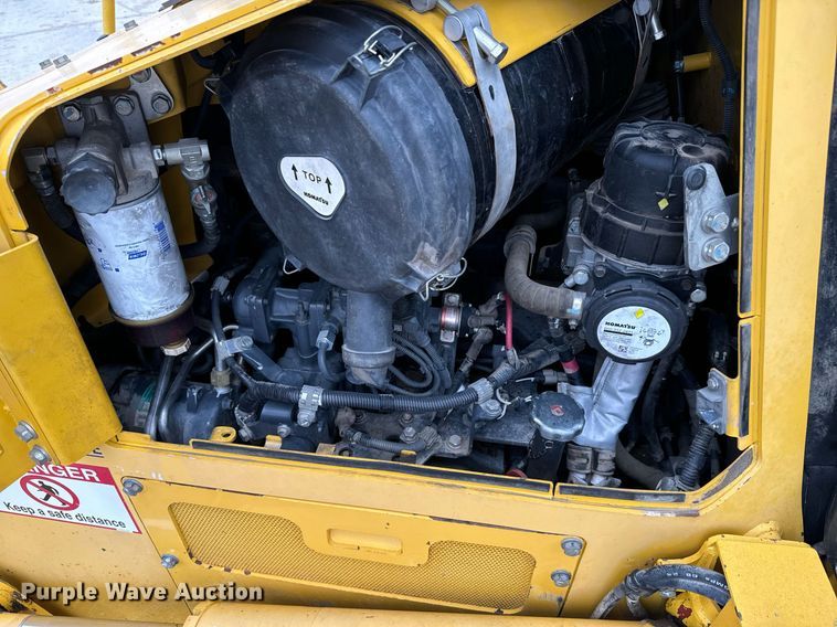 image for item LG9004 2015 Komatsu D61EXI-23 dozer