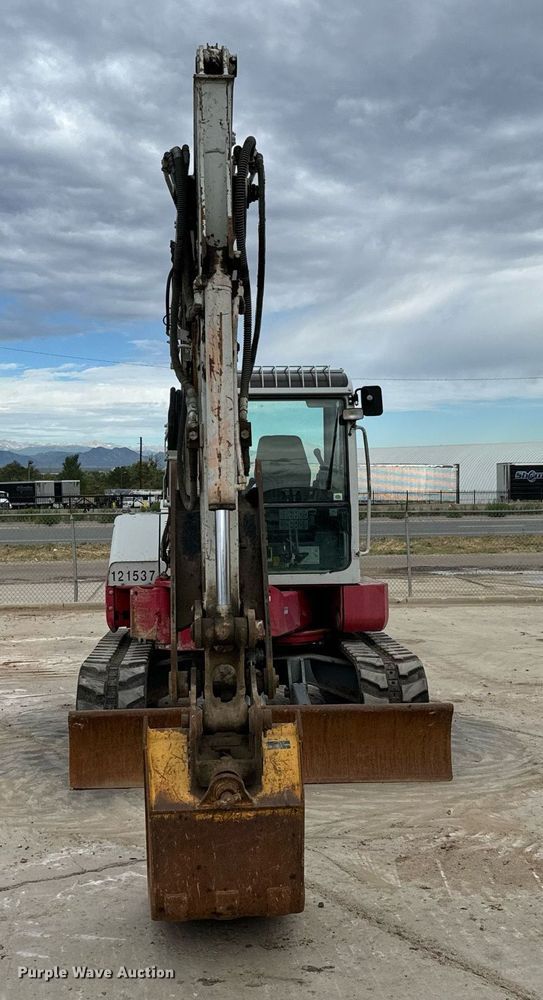 image for item LG9006 2011 Takeuchi TB180 FR mini excavator
