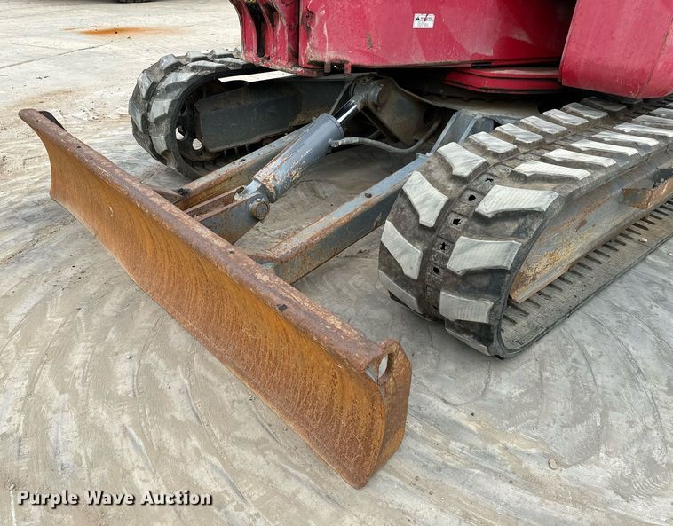 image for item LG9006 2011 Takeuchi TB180 FR mini excavator