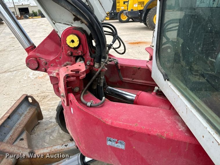 image for item LG9006 2011 Takeuchi TB180 FR mini excavator