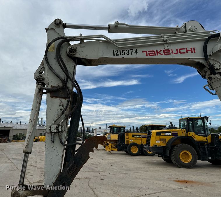 image for item LG9006 2011 Takeuchi TB180 FR mini excavator