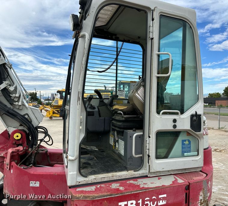 image for item LG9006 2011 Takeuchi TB180 FR mini excavator