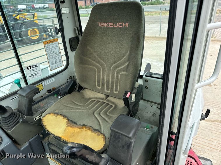 image for item LG9006 2011 Takeuchi TB180 FR mini excavator