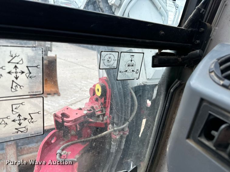 image for item LG9006 2011 Takeuchi TB180 FR mini excavator