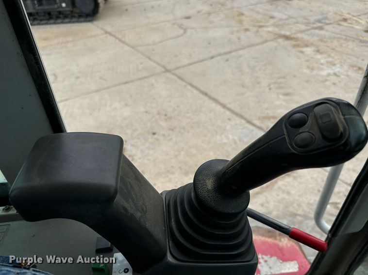 image for item LG9006 2011 Takeuchi TB180 FR mini excavator