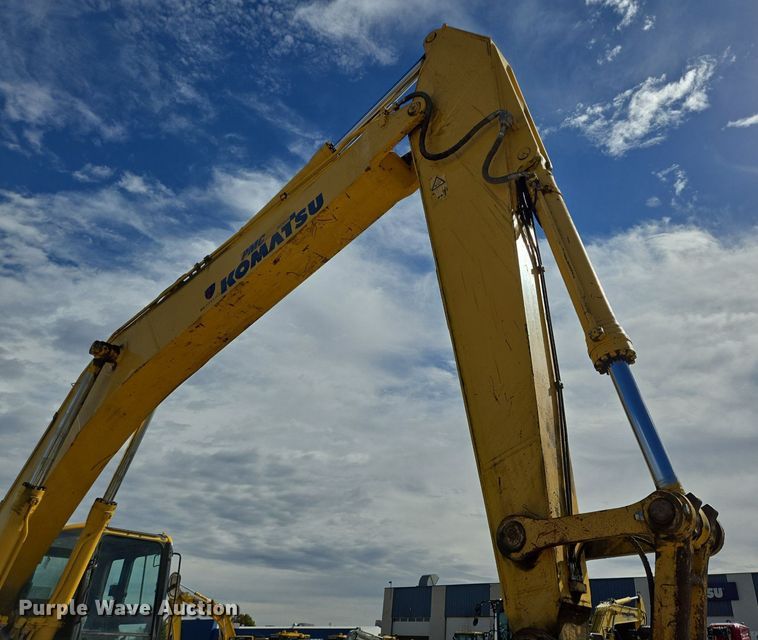 image for item LG9007 2011 Komatsu PC450LC-8 excavator