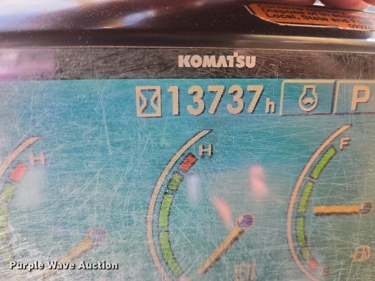 image for item LG9007 2011 Komatsu PC450LC-8 excavator