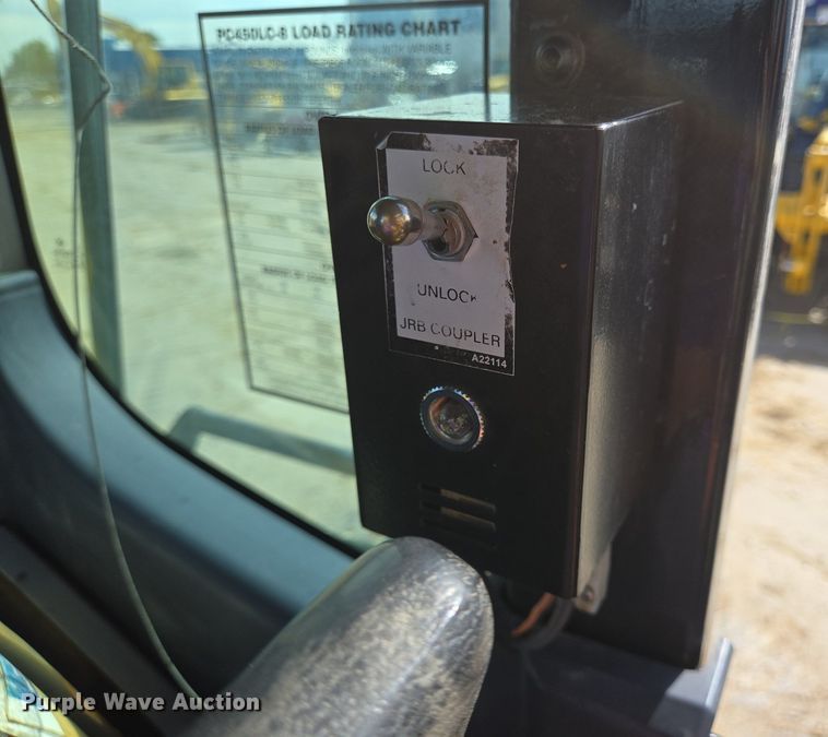 image for item LG9007 2011 Komatsu PC450LC-8 excavator