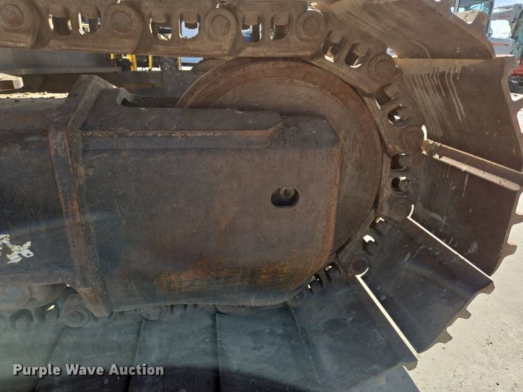 image for item LG9007 2011 Komatsu PC450LC-8 excavator